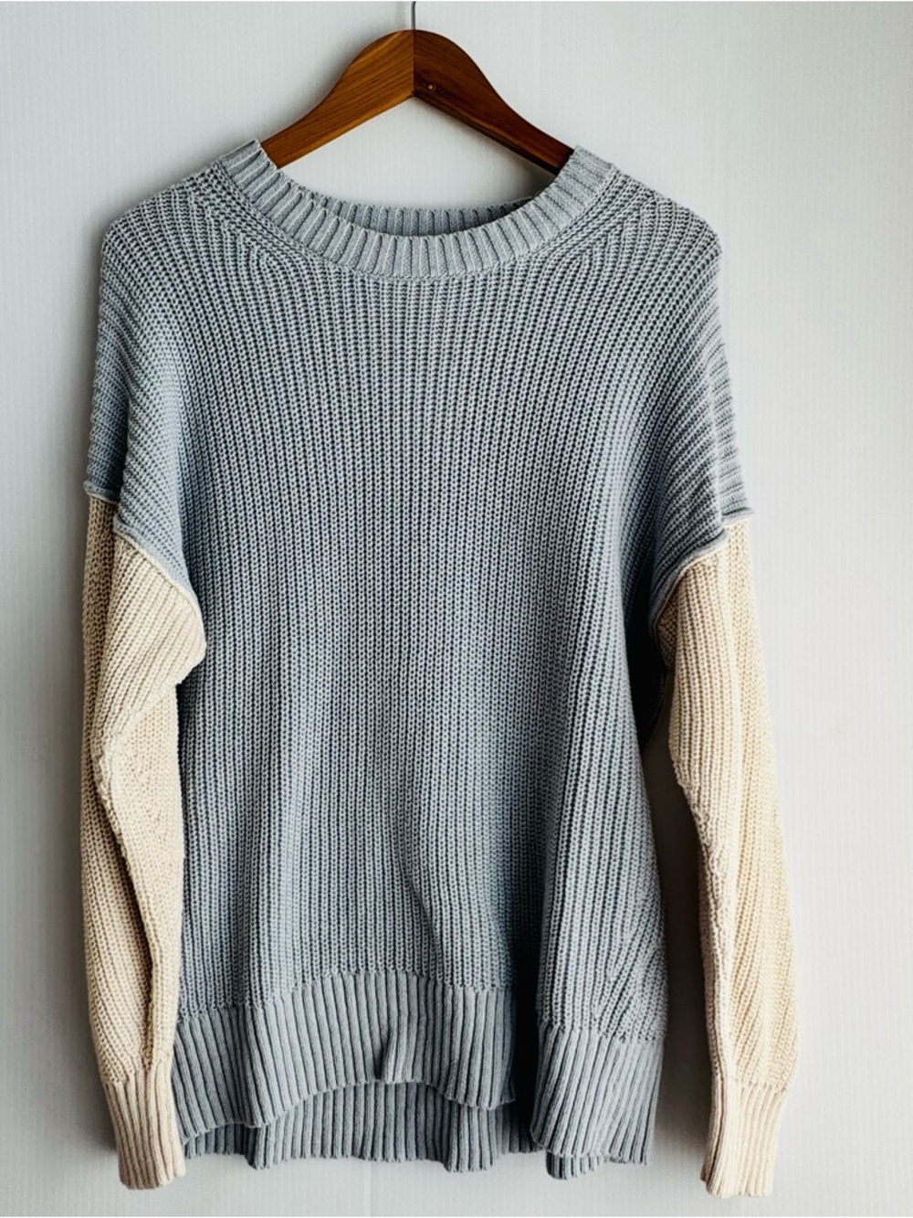 American Eagle Outfitters light blue and Cream Colorblock Crewneck Sweater